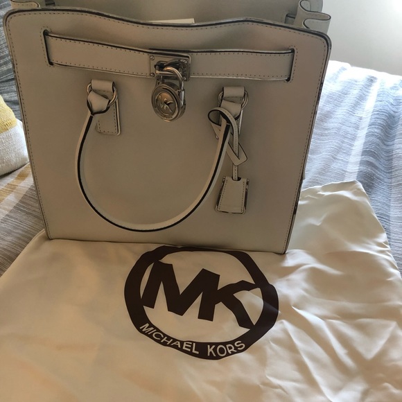 Michael Kors Hamilton Specchio Leather Tote - Picture 2 of 2